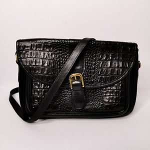 Vintage BRAHMIN Black Leather Crossbody Bag